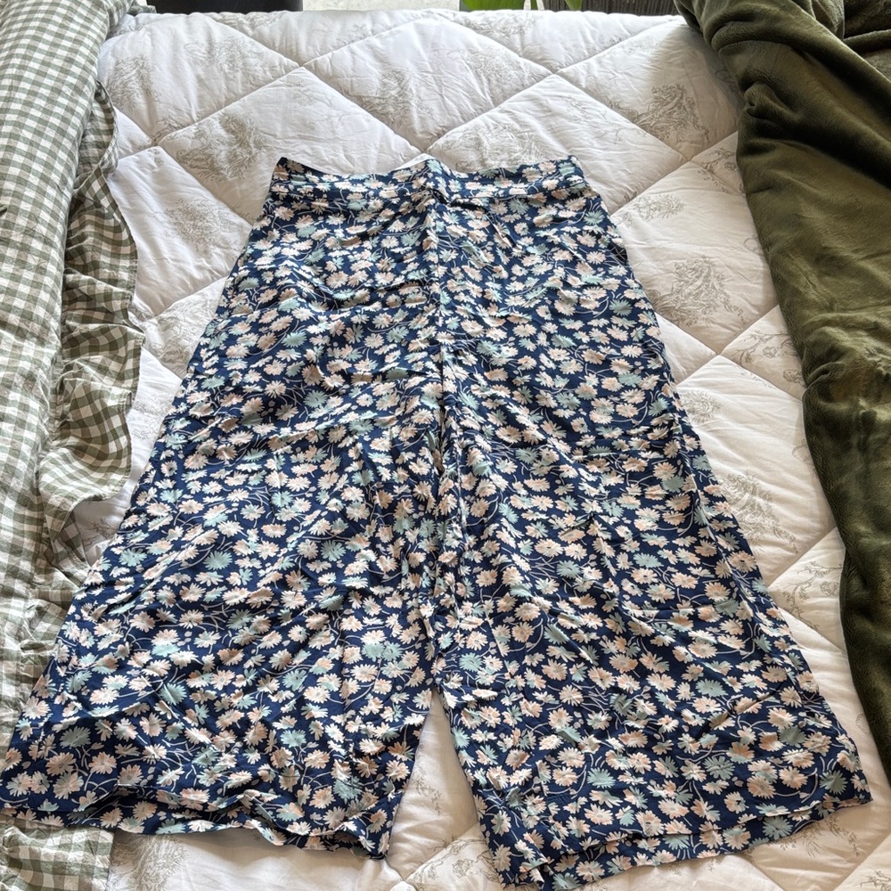 Floral Gaucho Pants